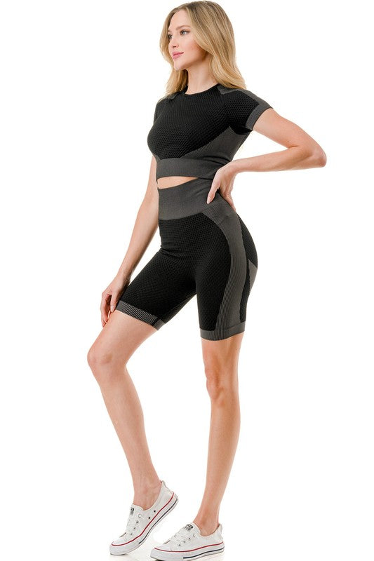 Active 2Tones Diamond & Stripe Textured Short Sets