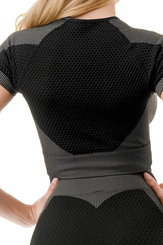 Active 2Tones Diamond & Stripe Textured Short Sets